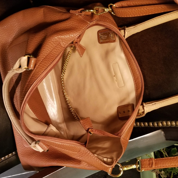 Adrienne Vittadini Satchel - Picture 5 of 8